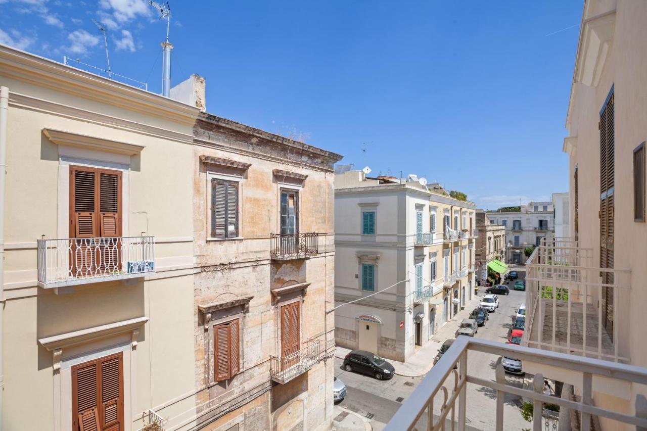 Maison San Michele Lovely Apartment Trani Exterior photo